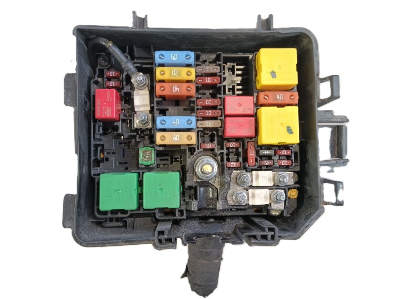 Recambio de caja fusibles delantera para opel corsa f (p2jo) corsa-e (68) referencia OEM IAM   