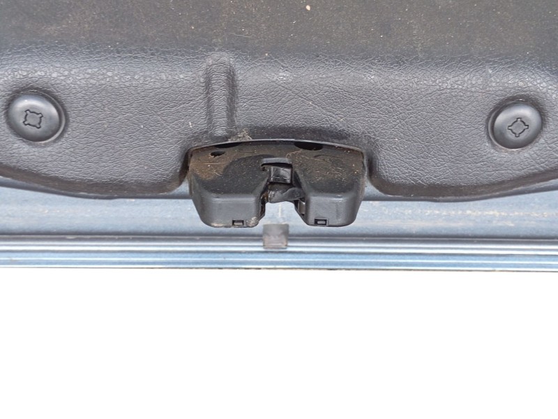 Recambio de porton trasero para peugeot 307 break (3e) 2.0 hdi 135 referencia OEM IAM 8701Q4  