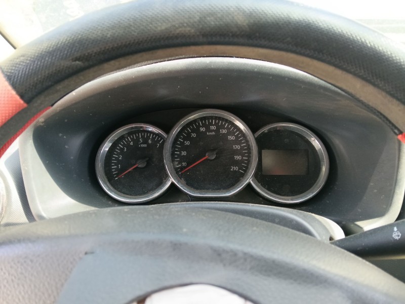 Recambio de cuadro instrumentos para dacia sandero ii (b8_) 1.2 referencia OEM IAM   