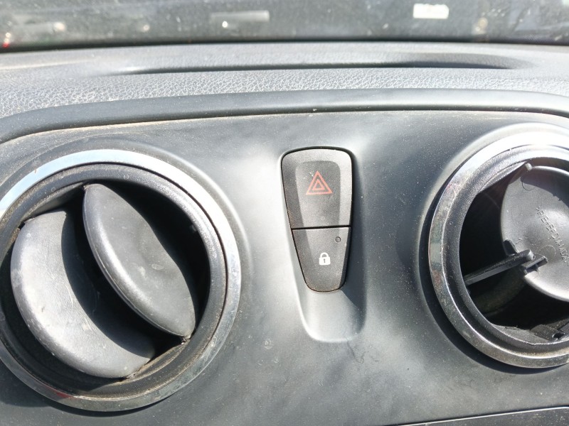 Recambio de warning para dacia sandero ii (b8_) 1.2 referencia OEM IAM   