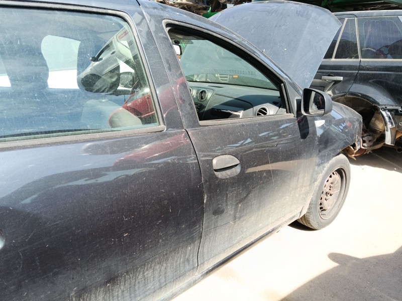 Recambio de puerta delantera derecha para dacia sandero ii (b8_) 1.2 referencia OEM IAM   