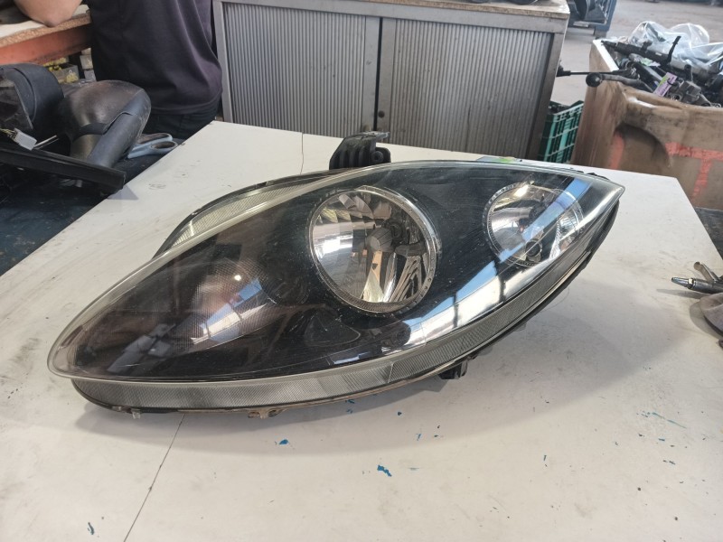 Recambio de faro izquierdo para seat altea (5p1) 1.9 tdi referencia OEM IAM 5P1941005E  