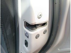 Recambio de cerradura puerta trasera derecha para toyota c-hr (_x1_) 1.8 hybrid (zyx10_, zyx11_) referencia OEM IAM 69050F4010  