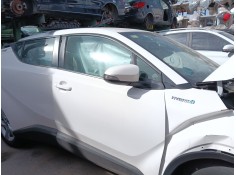 Recambio de puerta delantera derecha para toyota c-hr (_x1_) 1.8 hybrid (zyx10_, zyx11_) referencia OEM IAM 67001F4010  