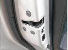 Recambio de cerradura puerta trasera izquierda para toyota c-hr (_x1_) 1.8 hybrid (zyx10_, zyx11_) referencia OEM IAM 69060F4010