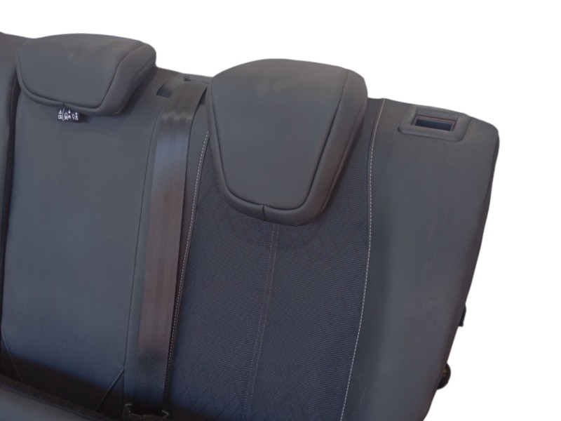 Recambio de asientos traseros para opel corsa f (p2jo) corsa-e (68) referencia OEM IAM  983055128002 