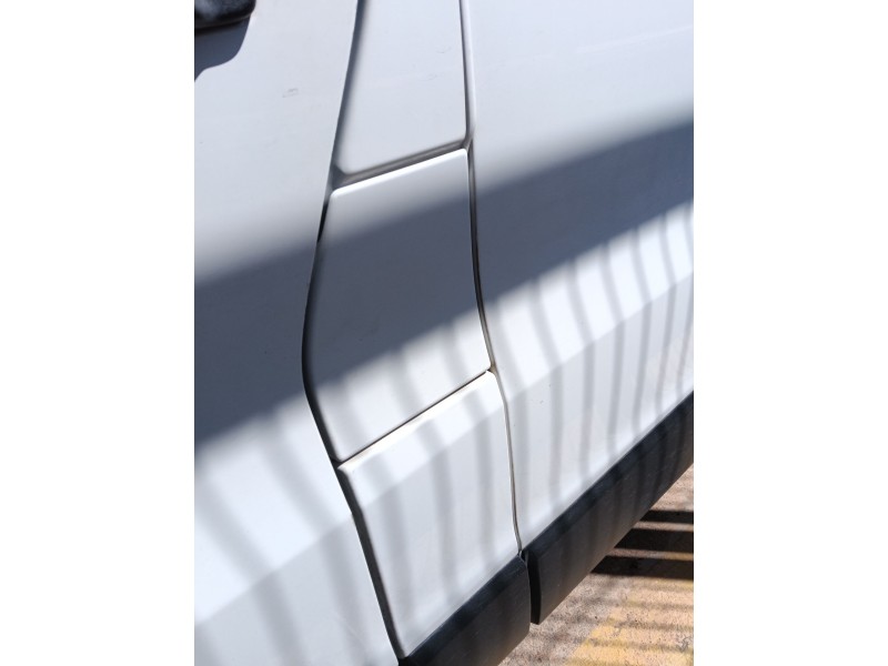 Recambio de tapa exterior combustible para opel vivaro b furgoneta (x82) 1.6 cdti (05) referencia OEM IAM   