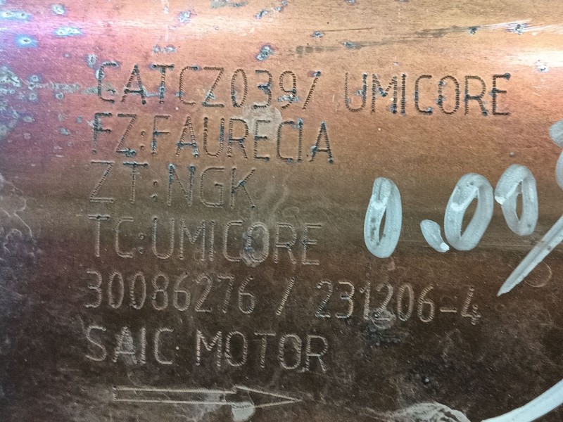 Recambio de catalizador para mg zs suv (azs1) 1.0 t-gdi referencia OEM IAM 30086276  