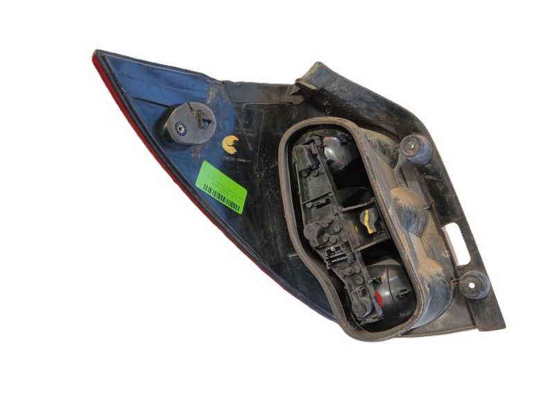 Recambio de piloto trasero derecho para renault laguna ii grandtour (kg0/1_) 1.9 dci (kg0g) referencia OEM IAM   