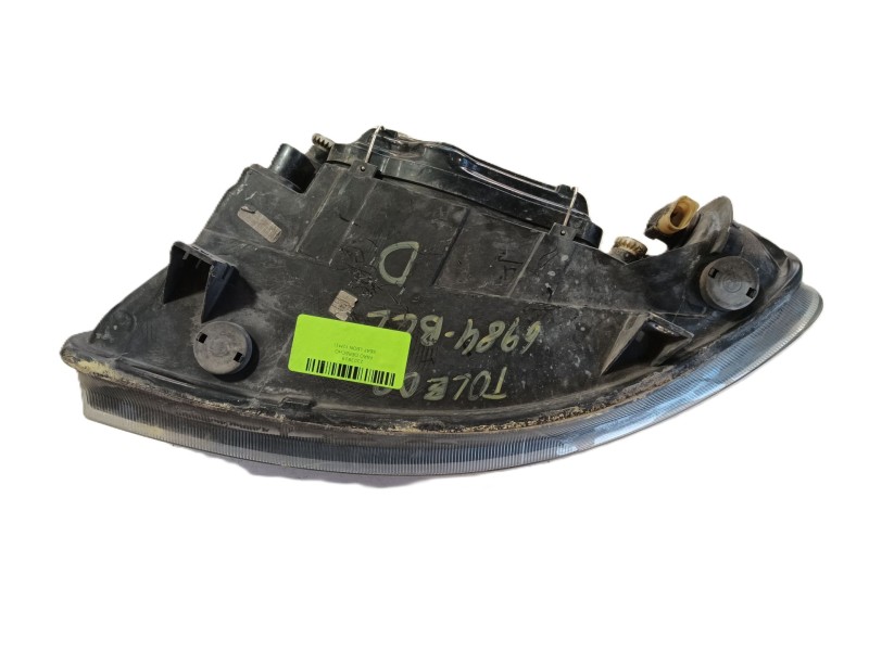 Recambio de faro derecho para seat leon (1m1) 1.6 16 v referencia OEM IAM   