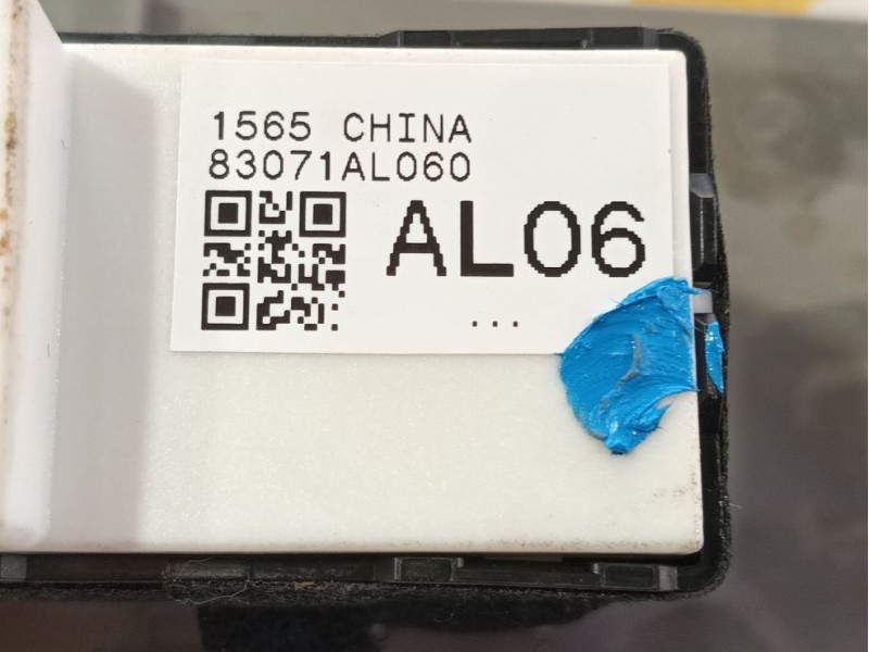 Recambio de mando elevalunas delantero derecho para subaru outback (bs) 2.0 d awd (bsd) referencia OEM IAM 83071FG100  