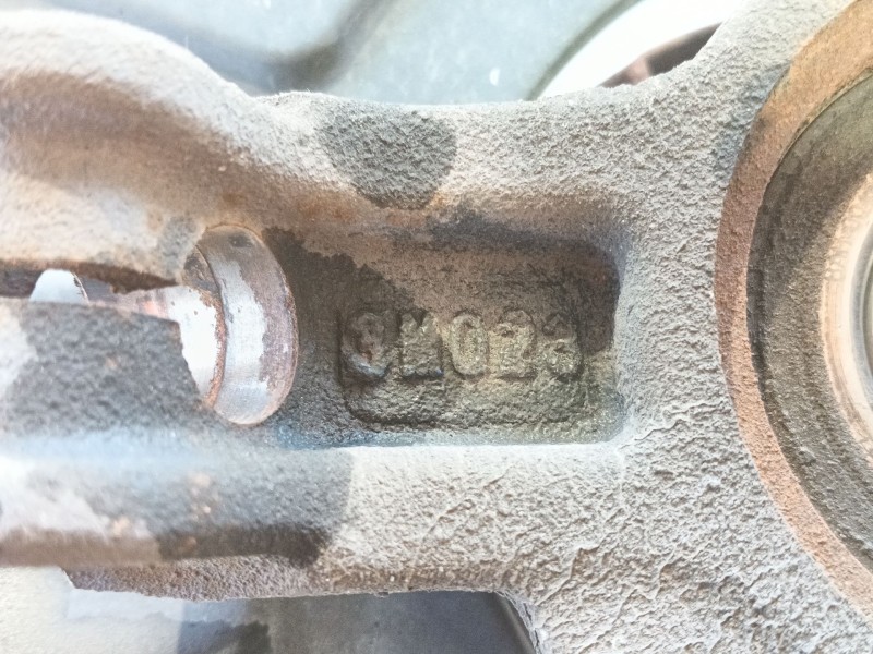 Recambio de mangueta delantera izquierda para mg zs suv (azs1) 1.0 t-gdi referencia OEM IAM 10226410  