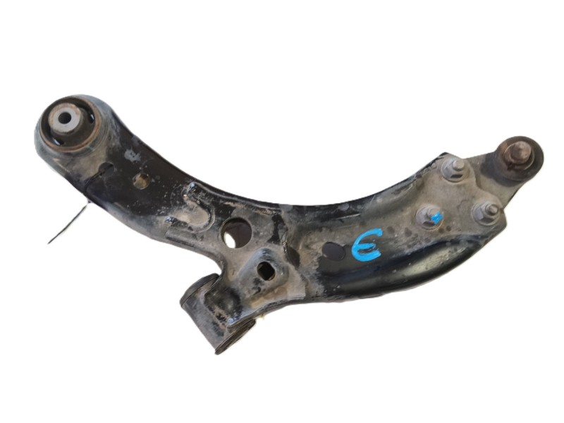 Recambio de brazo suspension inferior delantero izquierdo para mg zs suv (azs1) 1.0 t-gdi referencia OEM IAM 11048892  