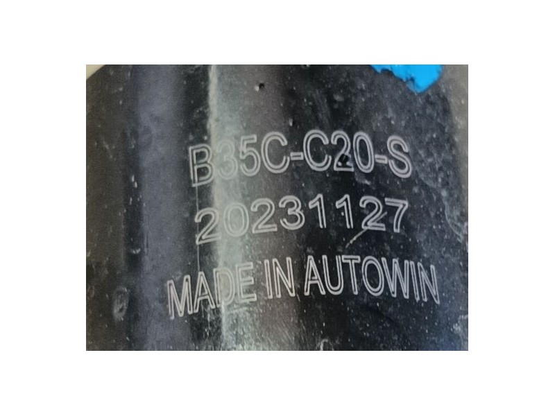 Recambio de deposito limpia para mg zs suv (azs1) 1.0 t-gdi referencia OEM IAM 10361598  