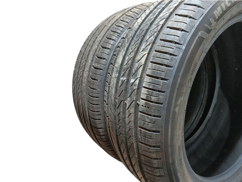 Recambio de neumatico para » otros... modelos referencia OEM IAM 215/50 R17 95W 2 MICHELIN