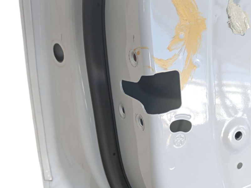 Recambio de puerta trasera izquierda para mg zs suv (azs1) 1.0 t-gdi referencia OEM IAM 10316503SEPP  
