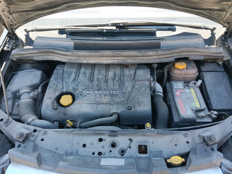 Recambio de despiece motor para opel zafira / zafira family b (a05) 1.9 cdti (m75) referencia OEM IAM   