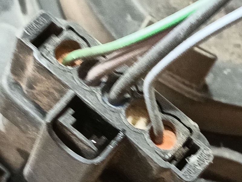 Recambio de faro izquierdo para renault scénic iii (jz0/1_) 1.5 dci referencia OEM IAM 260606760R  