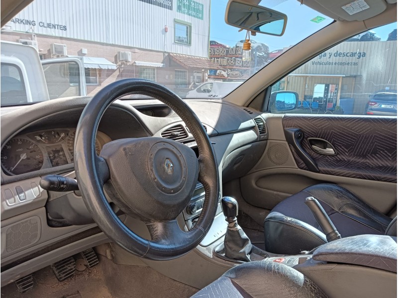 renault laguna ii (bg0/1_) del año 2002