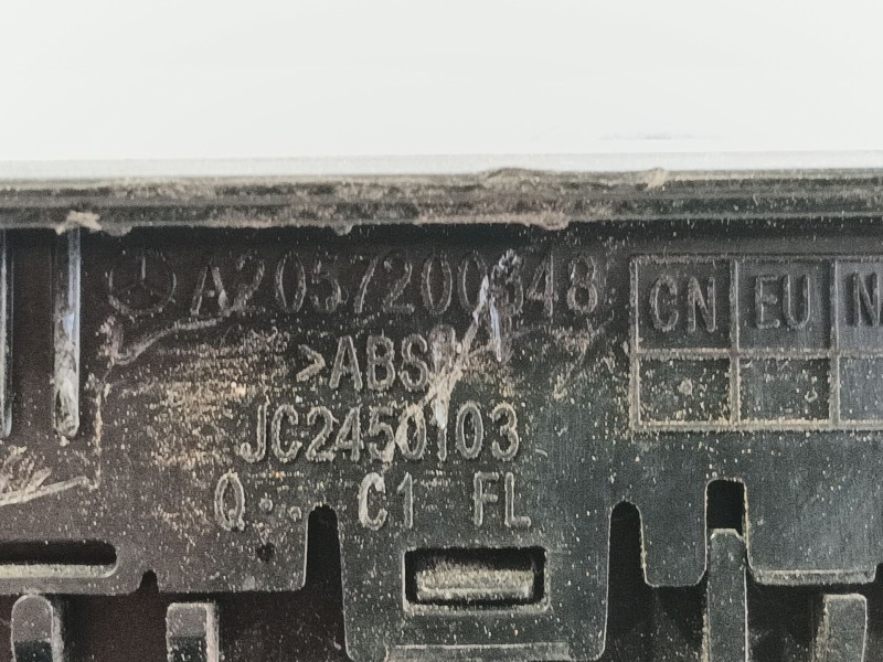 Recambio de mando elevalunas delantero izquierdo para mercedes-benz clase c (w205) c 180 bluetec / d (205.036) referencia OEM IA