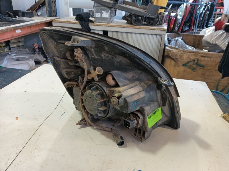 Recambio de faro izquierdo para hyundai h-1 furgoneta (a1) 2.5 td referencia OEM IAM   