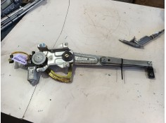 Recambio de elevalunas delantero izquierdo para kia sorento i (jc) 2.5 crdi referencia OEM IAM 824013E002 / 824033E000  