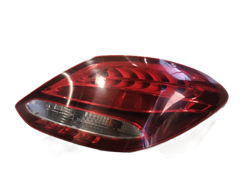 Recambio de piloto trasero derecho para mercedes-benz clase c (w205) c 180 bluetec / d (205.036) referencia OEM IAM A2058200264 