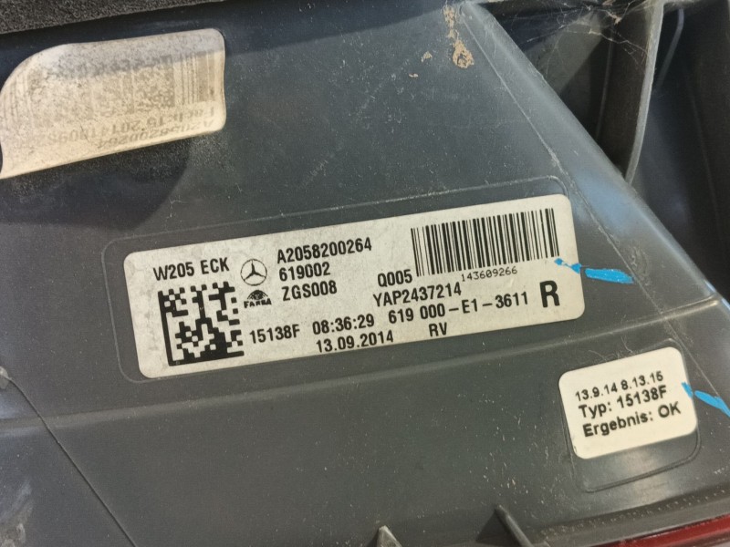 Recambio de piloto trasero derecho para mercedes-benz clase c (w205) c 180 bluetec / d (205.036) referencia OEM IAM A2058200264 