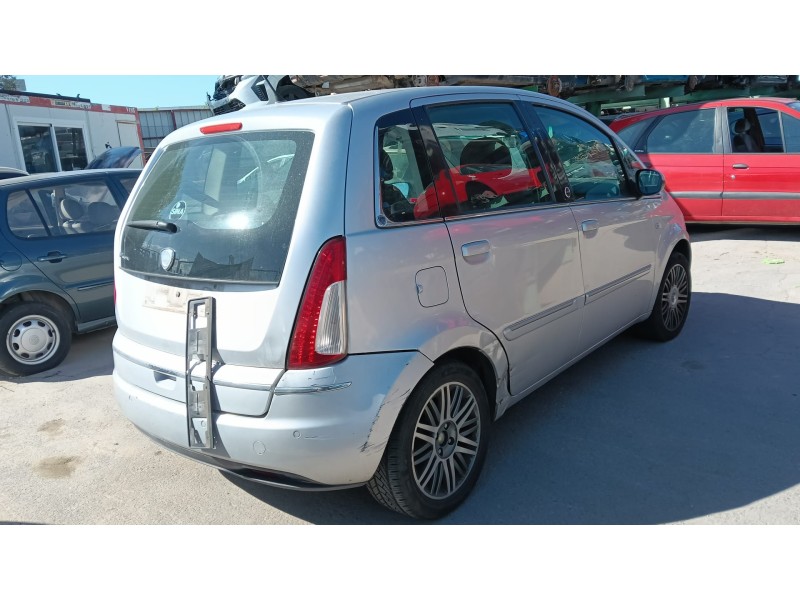 lancia musa (350_) del año 2009