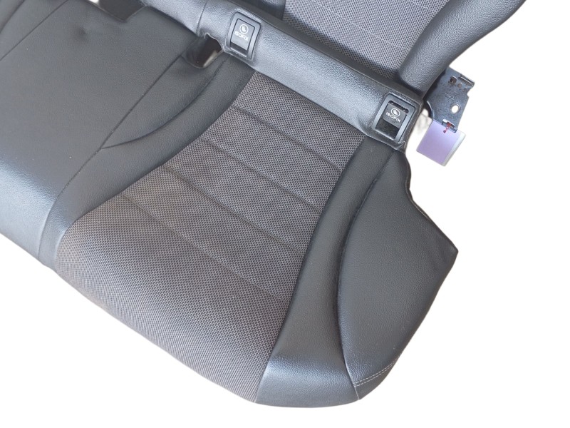 Recambio de asientos traseros para mercedes-benz clase c (w205) c 180 bluetec / d (205.036) referencia OEM IAM  A2059200650 