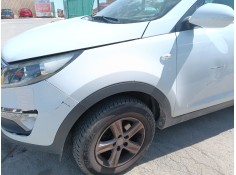 Recambio de aleta delantera izquierda para kia sportage iii (sl) 1.6 gdi referencia OEM IAM   