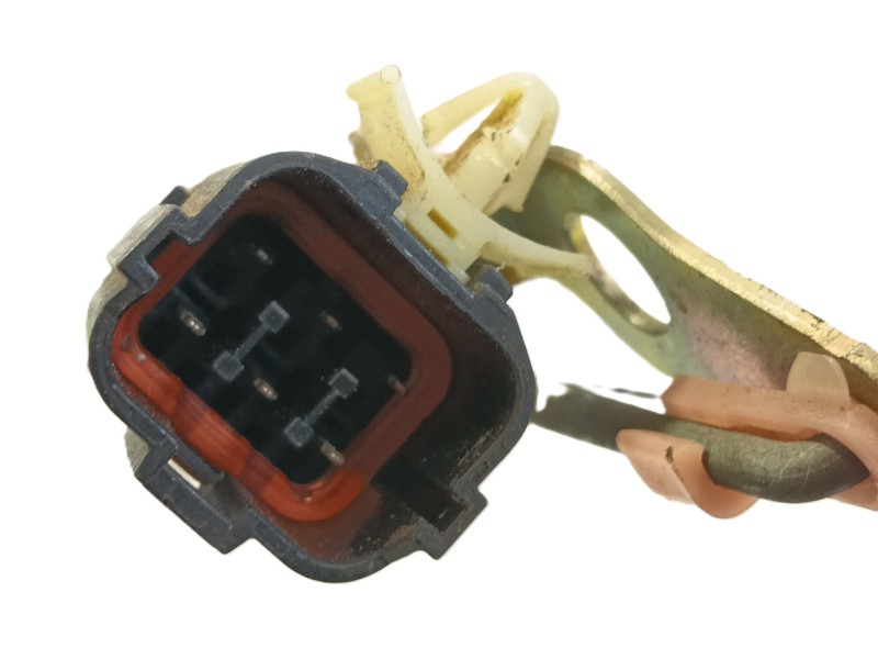 Recambio de cerradura puerta trasera izquierda para kia sorento i (jc) 2.5 crdi referencia OEM IAM 814103E010  