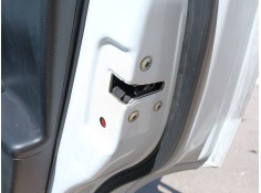 Recambio de cerradura puerta trasera derecha para kia sportage iii (sl) 1.6 gdi referencia OEM IAM   