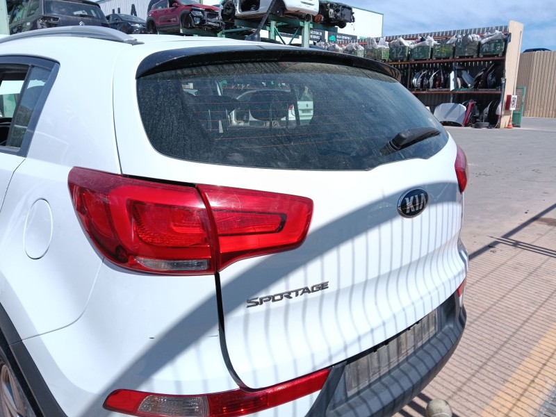 Recambio de porton trasero para kia sportage iii (sl) 1.6 gdi referencia OEM IAM   