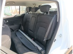 Recambio de asientos traseros para kia sportage iii (sl) 1.6 gdi referencia OEM IAM   