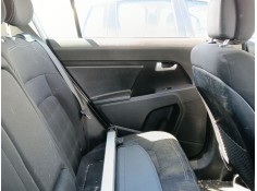 GUARNECIDO PUERTA TRASERA IZQUIERDA 