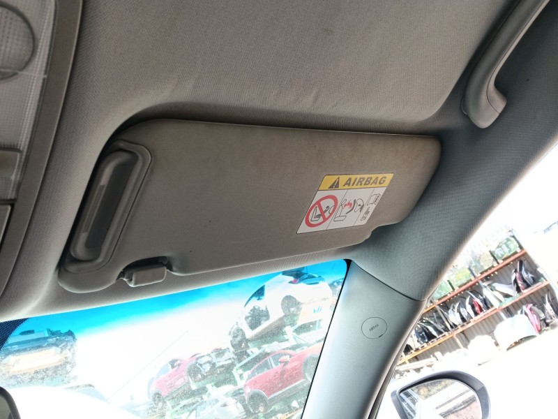 Recambio de parasol derecho para kia sportage iii (sl) 1.6 gdi referencia OEM IAM   