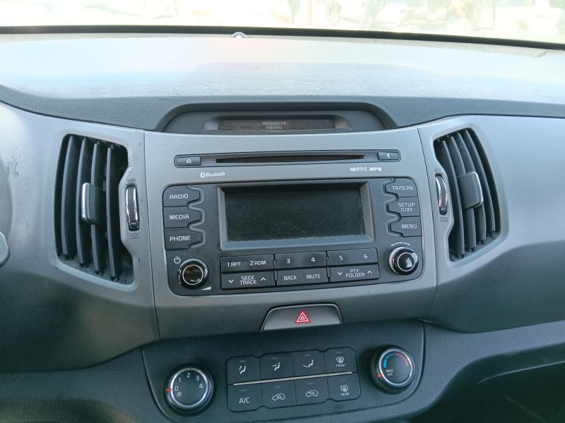 Recambio de sistema audio / radio cd para kia sportage iii (sl) 1.6 gdi referencia OEM IAM   