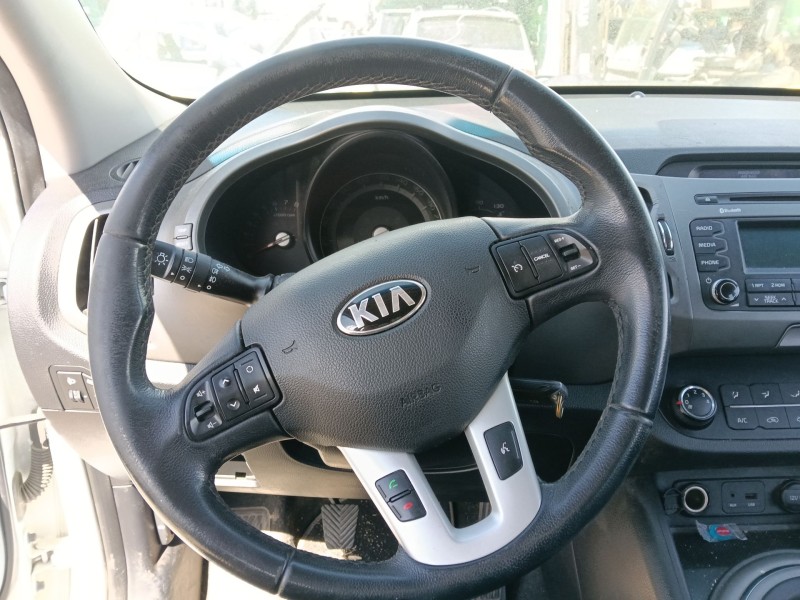Recambio de volante para kia sportage iii (sl) 1.6 gdi referencia OEM IAM   