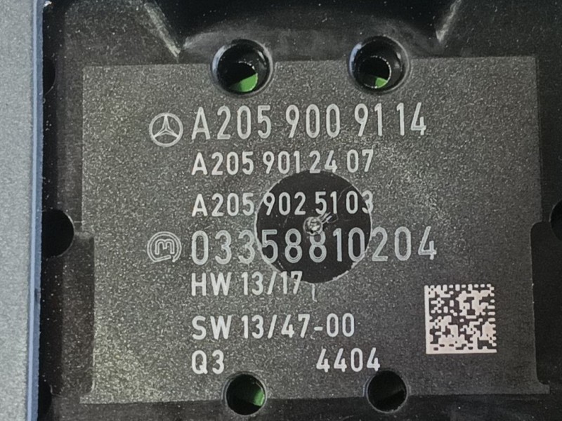 Recambio de consola central para mercedes-benz clase c (w205) c 180 bluetec / d (205.036) referencia OEM IAM   