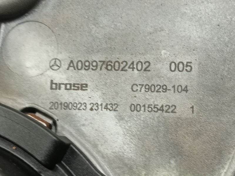 Recambio de motor c/c porton para mercedes-benz glc (x253) 200 eq boost 4-matic (253.981) referencia OEM IAM A0997602402 C790291