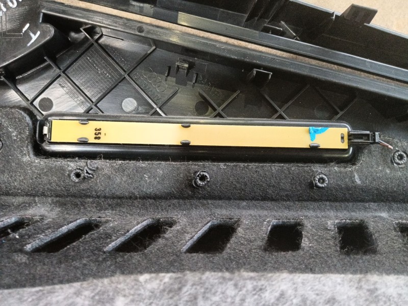 Recambio de recubrimiento trasero izquierdo para audi q8 (4mn, 4mt) 50 tdi mild hybrid quattro referencia OEM IAM 4M8863879CPQT 