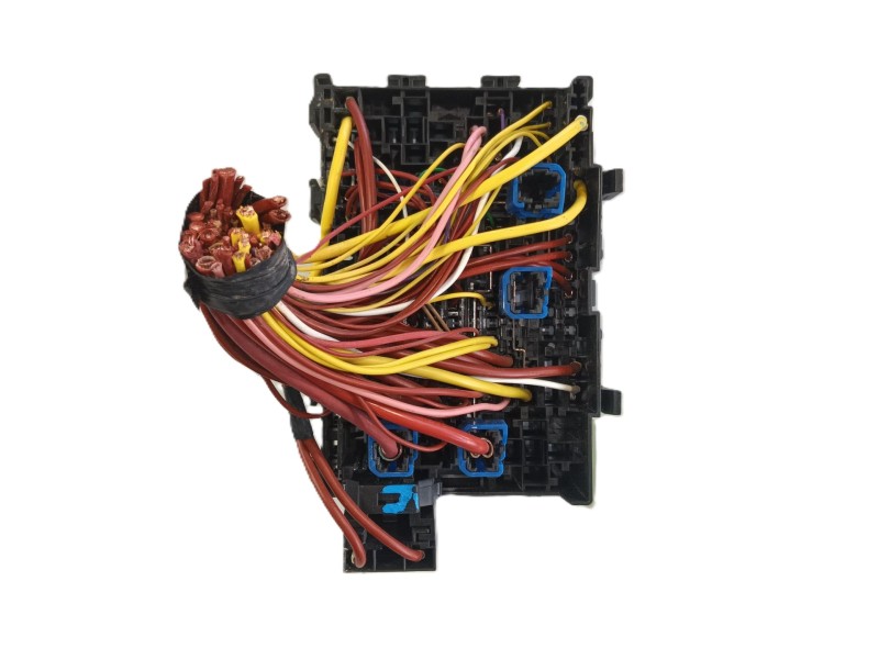 Recambio de caja fusibles izquierda para renault captur ii (hf_) tce 140 (hfn0) referencia OEM IAM   