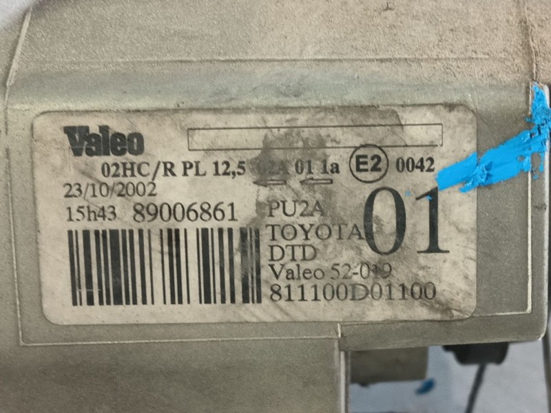 Recambio de faro derecho para toyota yaris (_p1_) 1.0 (scp10_) referencia OEM IAM 811300D011  