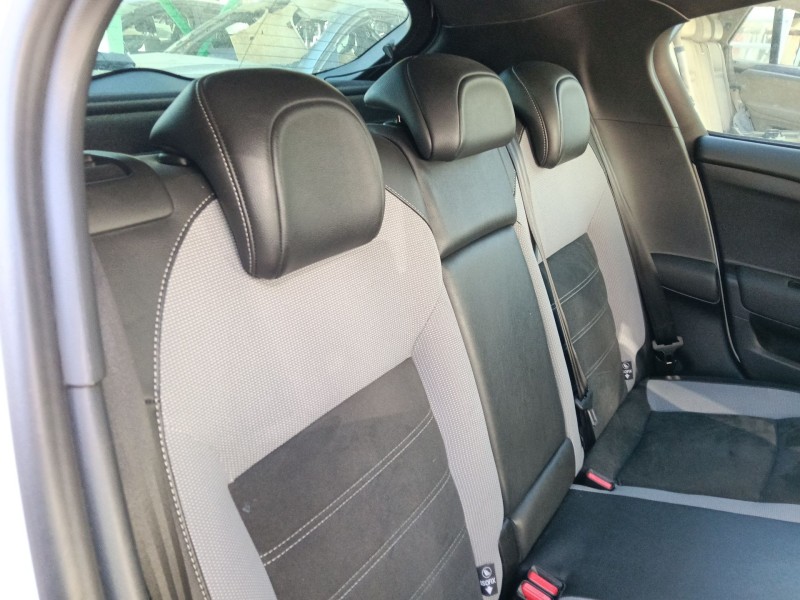 Recambio de cinturon seguridad trasero derecho para ds ds 4 / ds 4 crossback (nx_) 1.2 thp 130 (nxhnym) referencia OEM IAM   