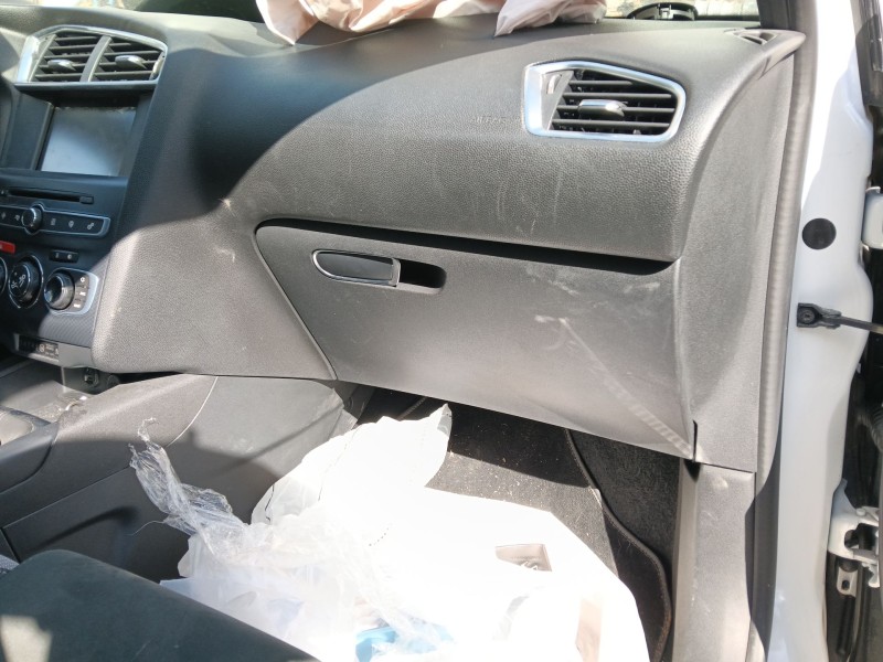 Recambio de guantera para ds ds 4 / ds 4 crossback (nx_) 1.2 thp 130 (nxhnym) referencia OEM IAM   