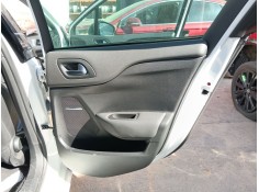 GUARNECIDO PUERTA TRASERA DERECHA 