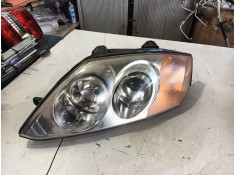 Recambio de faro izquierdo para hyundai coupe ii (gk) 1.6 16v referencia OEM IAM 921012C011  