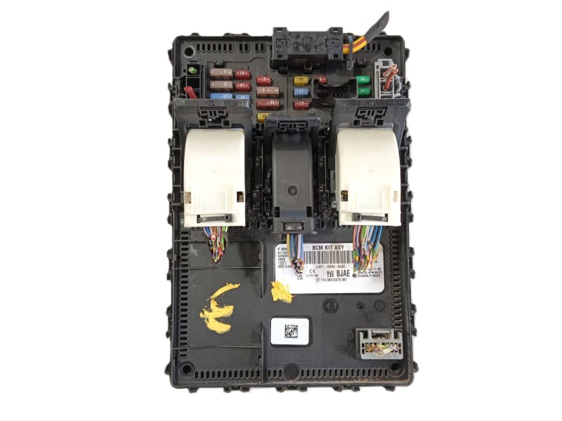 Recambio de caja fusibles derecha para ford puma (j2k, cf7) 1.0 ecoboost referencia OEM IAM LU5T15604BJAE LU5T15604BJAE 