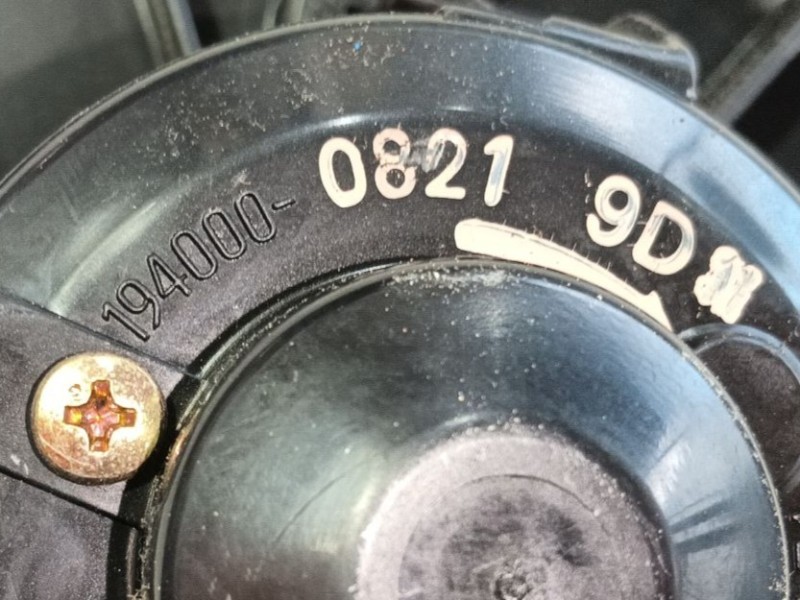 Recambio de ventilador calefaccion para toyota yaris (_p1_) 1.0 (scp10_) referencia OEM IAM 8710352060  